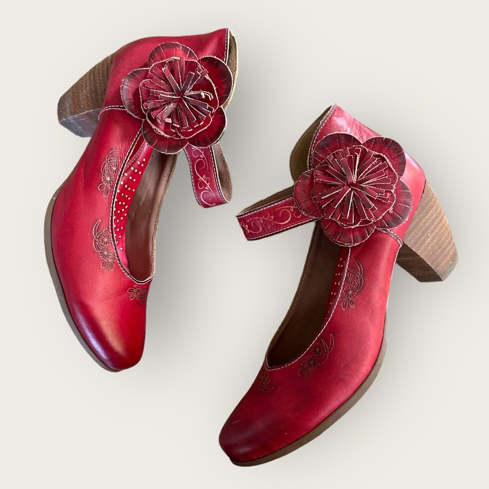 L'Artiste by Spring Step Tosha Pump, Red, Size 41